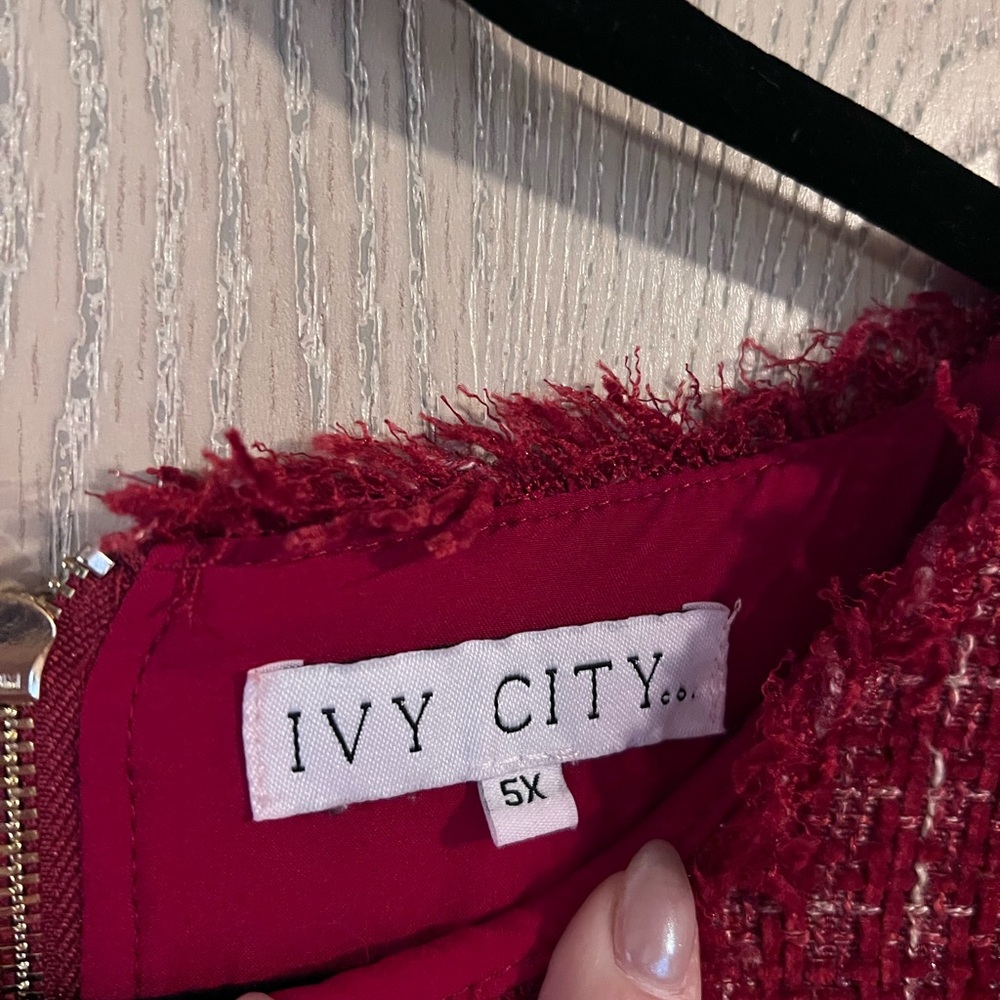 Ivy City Co Red Sheath Mini Dress Crew Neck Short Sleeve - Picture 3 of 3